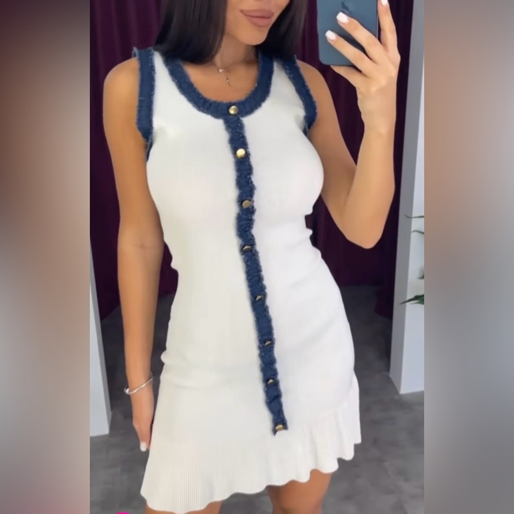 Ellen Tracy White and Blue Dress with Gold Button Sleeveless Denim Trim Dress
